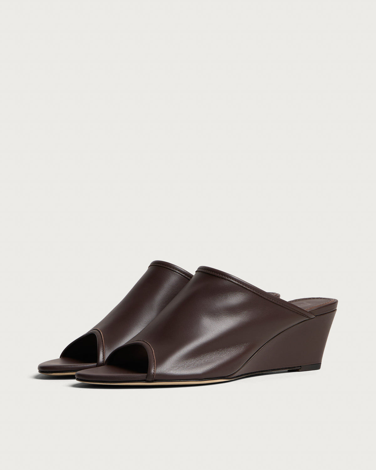 Aeyde Suzanne Wedge Round Toe Sandals