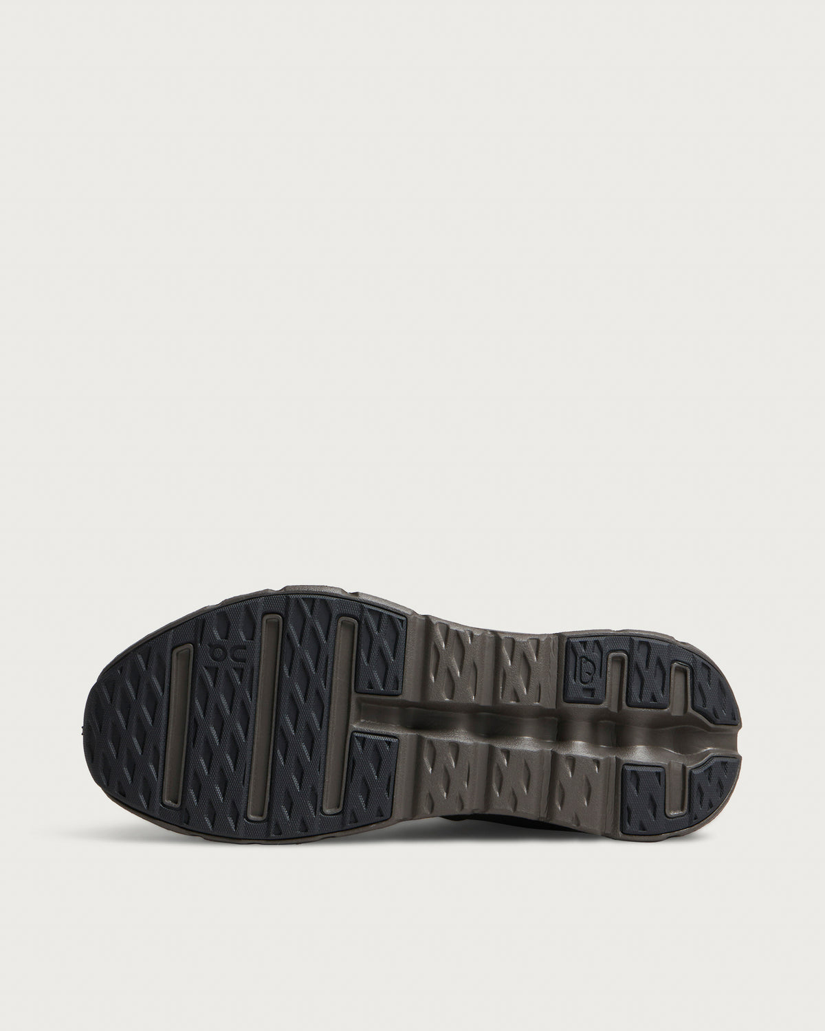 ON Cloudtilt Arc Sneaker