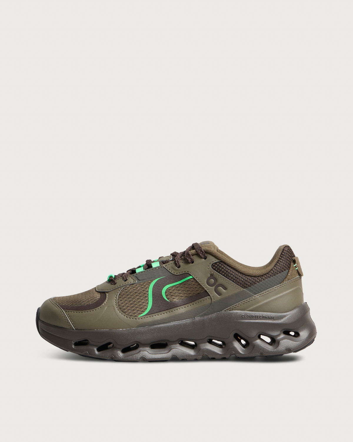 ON Cloudtilt Arc Sneaker