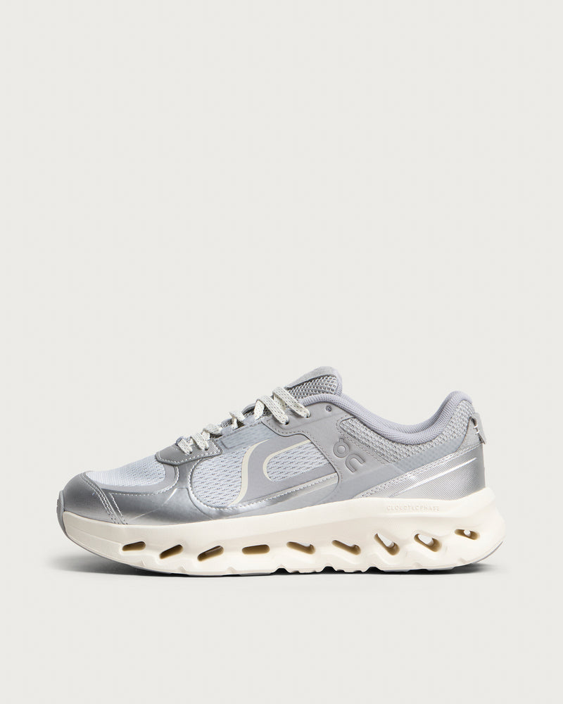 ON Cloudtilt Arc Sneaker