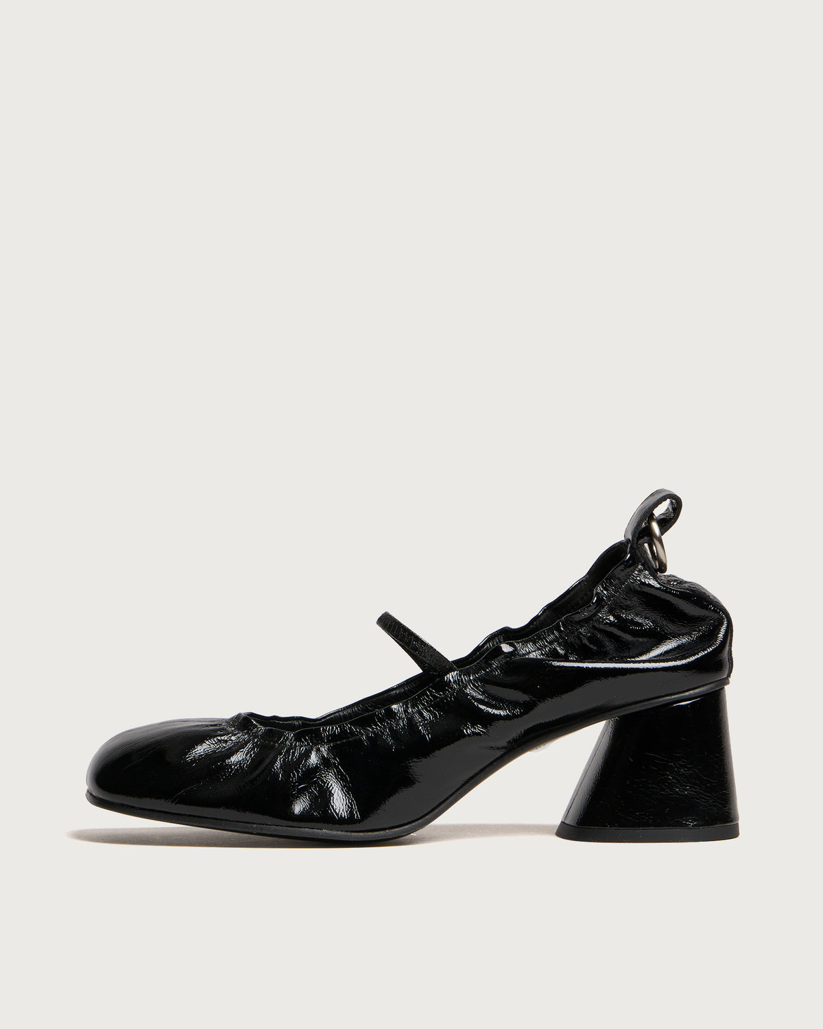 ALOHAS Rhiane Patent Leather Pumps