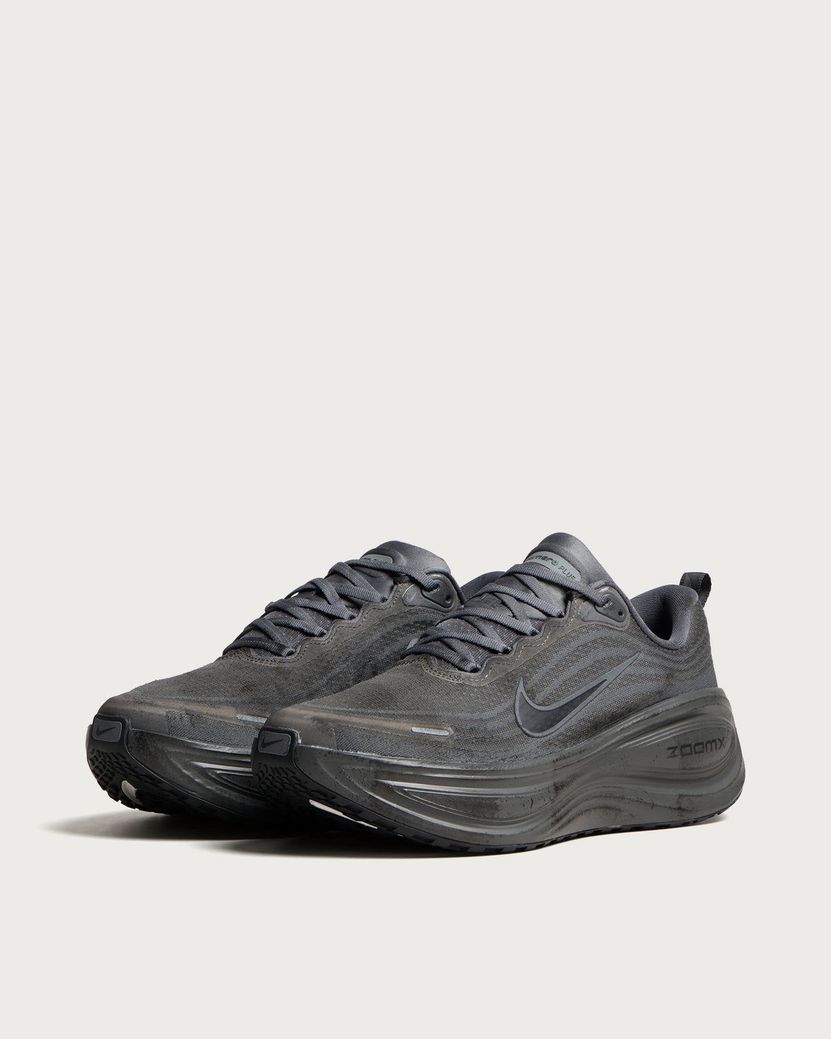 Nike Vomero Plus Sneaker