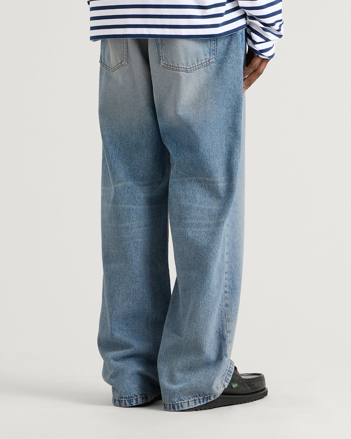 AMI Paris Large Fit Jeans