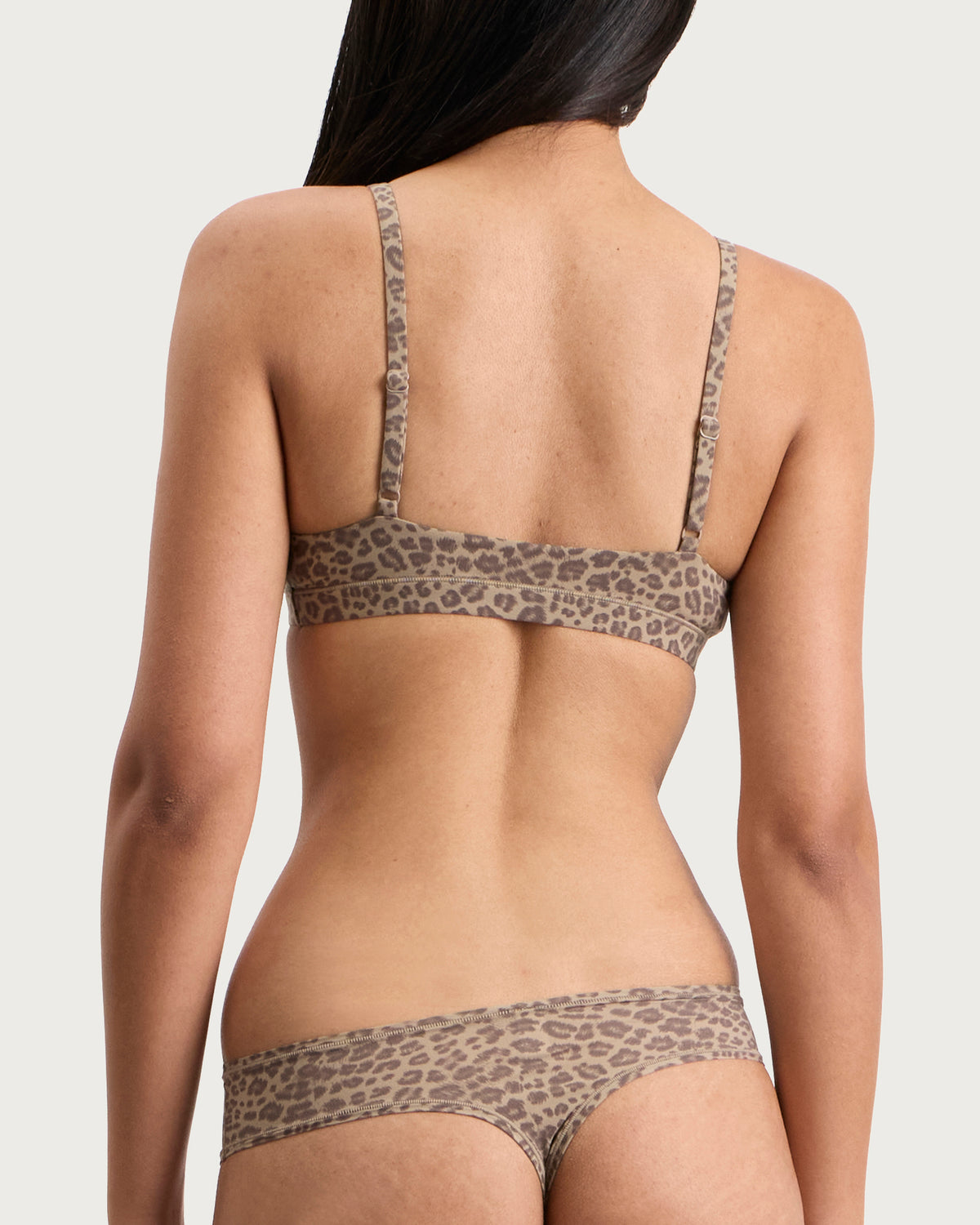 SKIMS Fits Everybody Thong