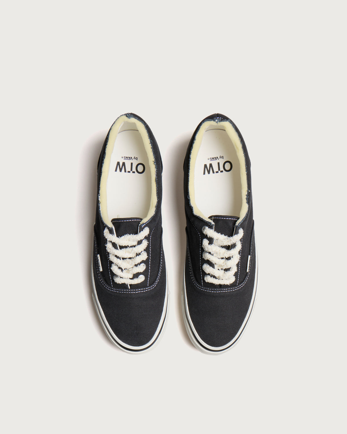 Vans OTW Era 95 DST Sneaker