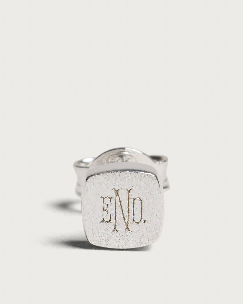 END. Signet Stud