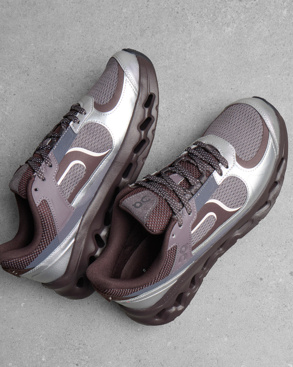 ON Cloudtilt Arc Sneaker