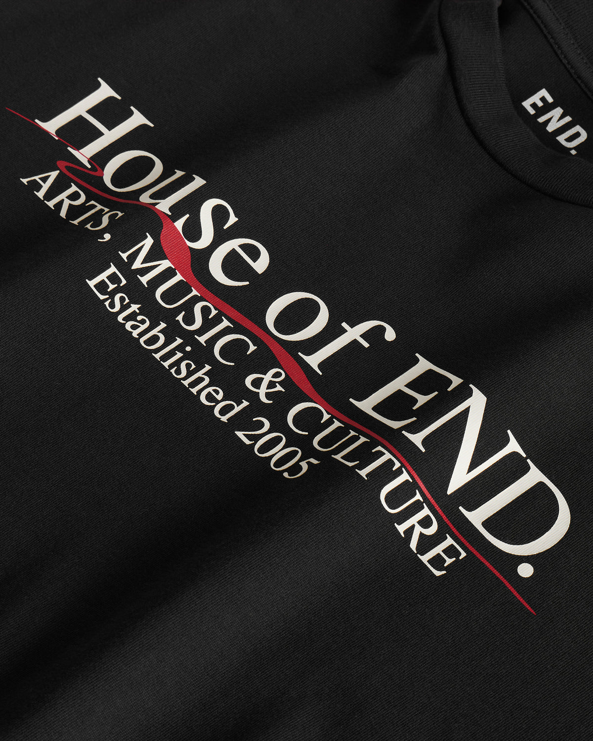 END. Underline T-shirt