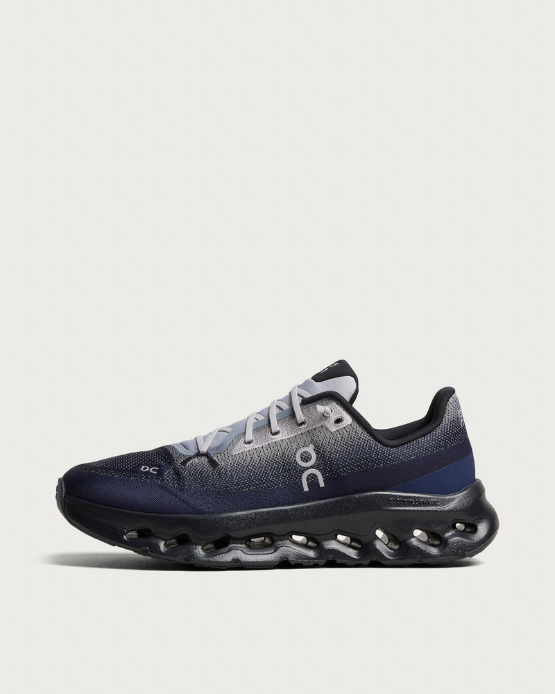 ON Cloudtilt Sneaker
