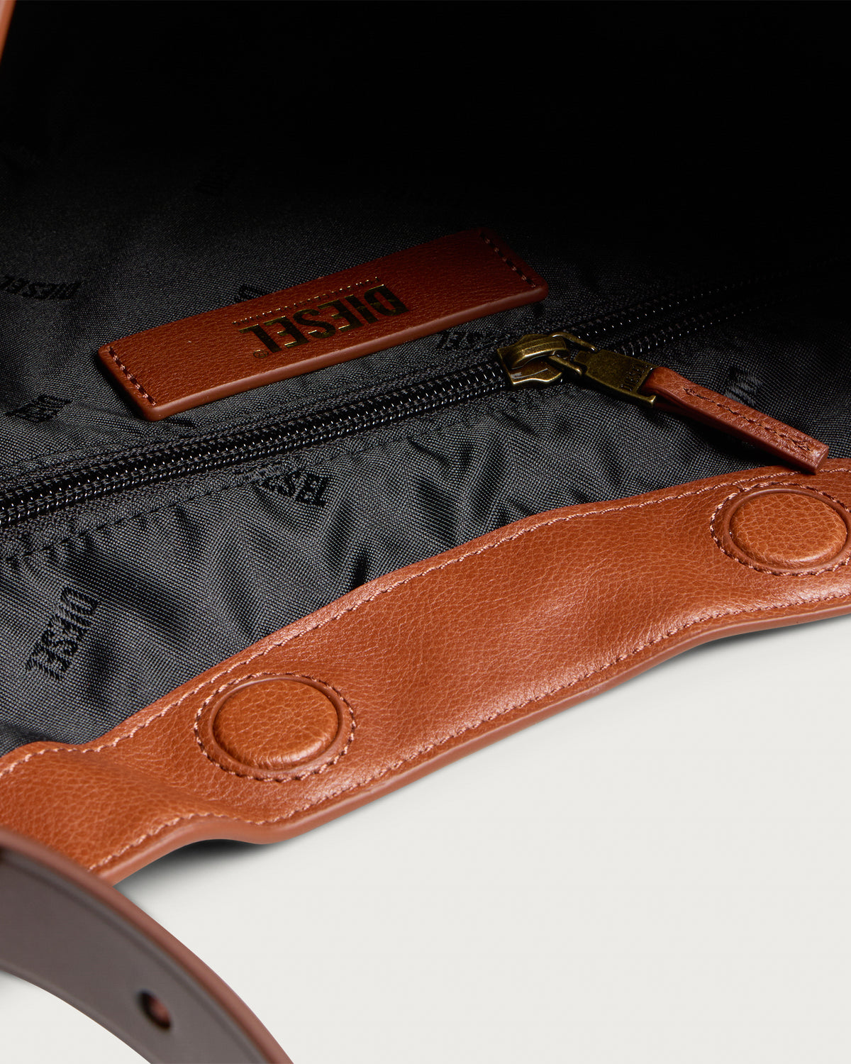 Diesel D-Line Shoulder Bag