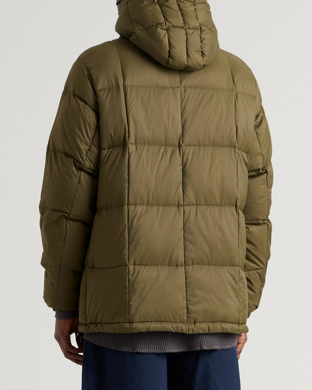 Taion Mountain Hooded Fly-Foront Volume Down Jacket