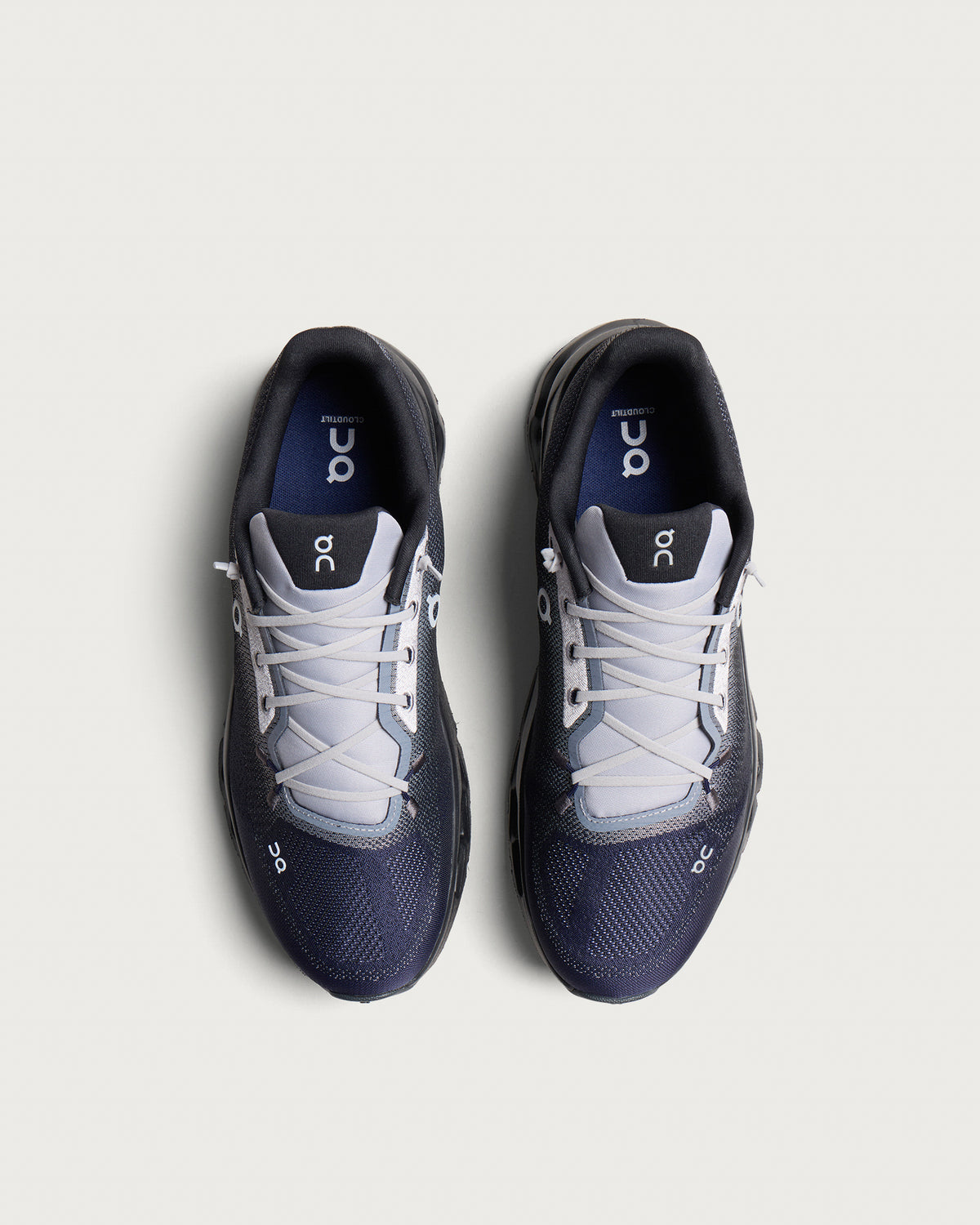 ON Cloudtilt Sneaker