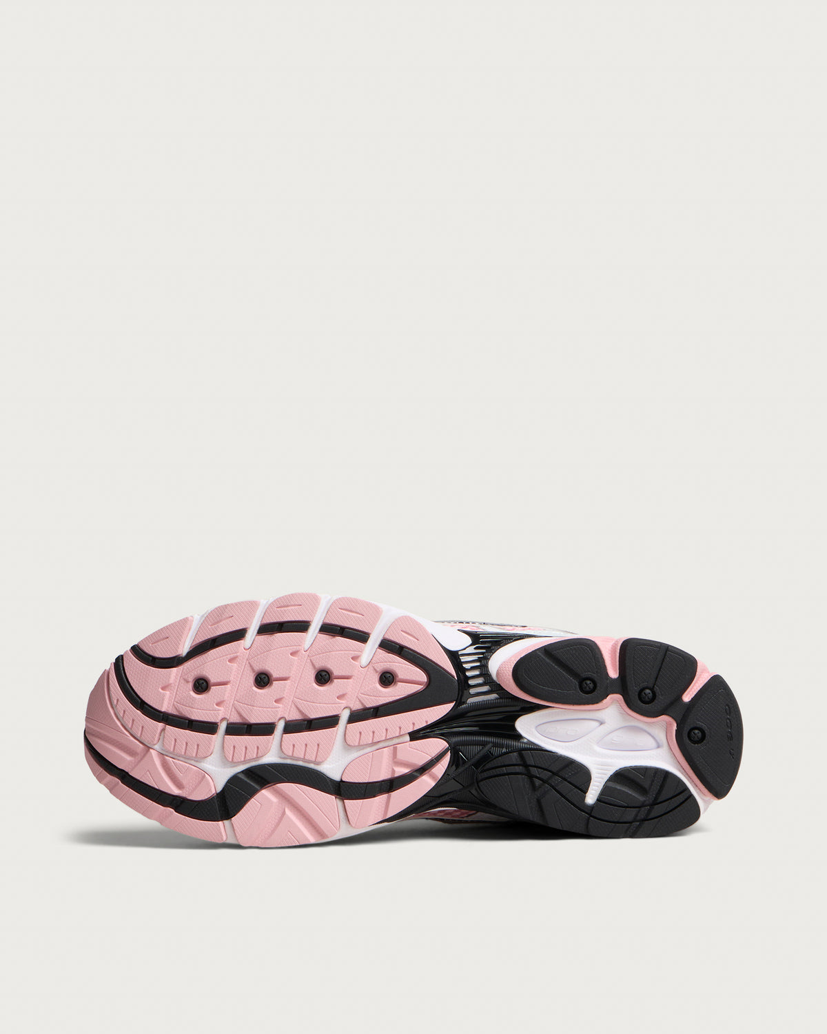 Saucony Progrid Omni 9 OG Sneaker