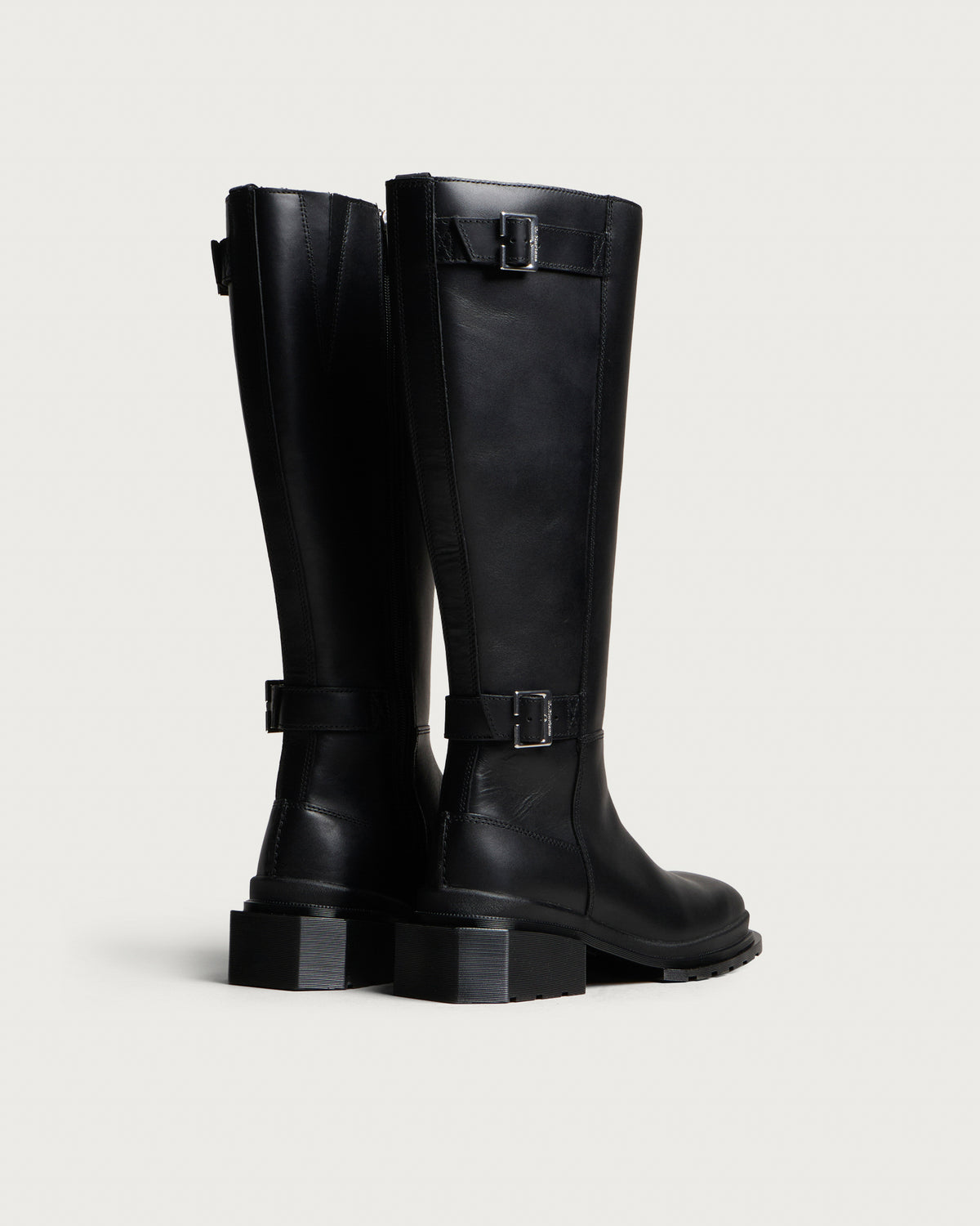 Dr. Martens Maybole Hi Boots